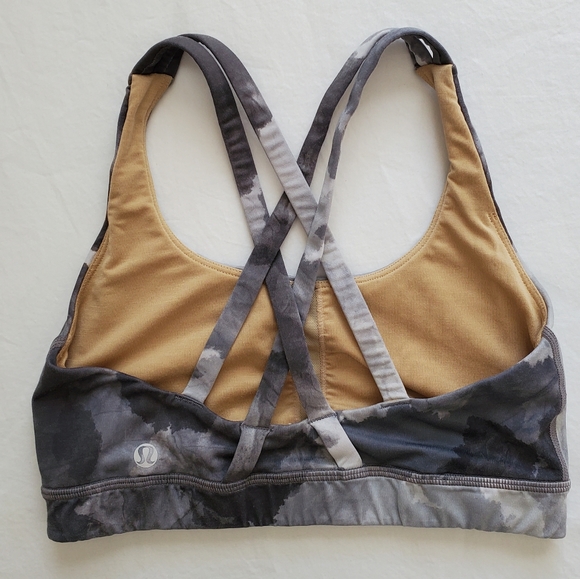 Like New Lululemon Energy Bra - Picture 6 of 8